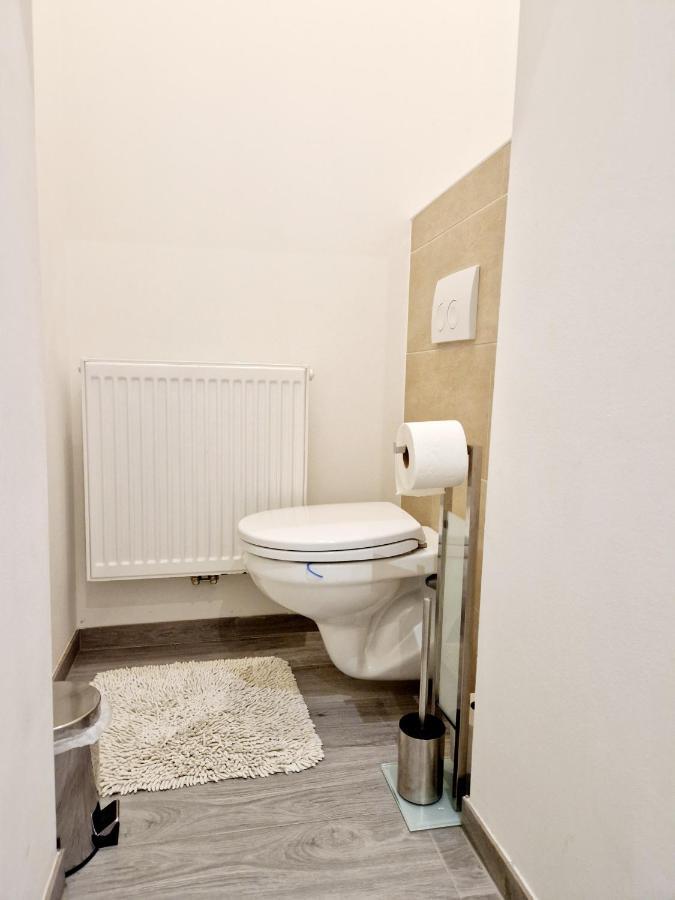 Adonis Apartment Vienna Exterior photo